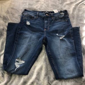 Hollister high rise super skinny Jean